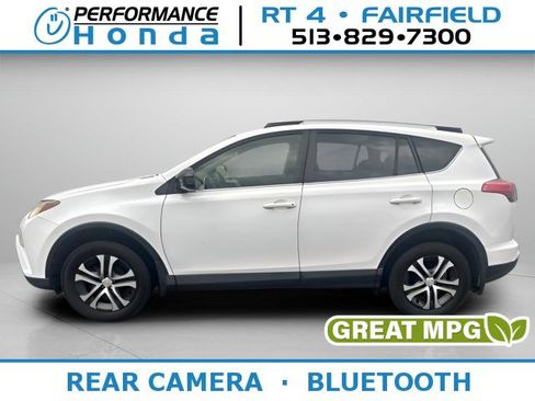 Used 2018 Toyota RAV4 LE w/ All Weather Liner Package FWD image 1