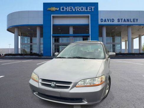 Used 2000 Honda Accord EX image 3