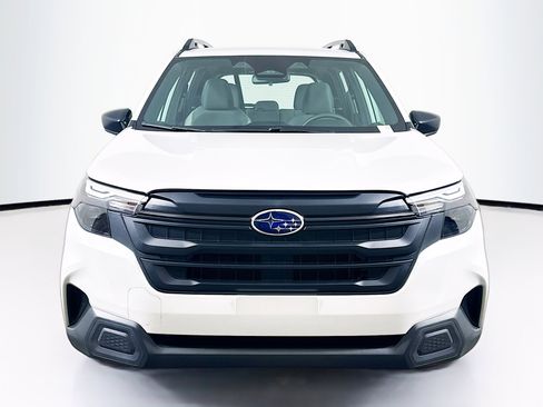 Used 2026 Subaru Forester AWD/4WD image 2