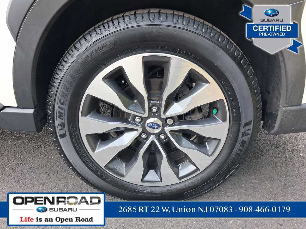 Certified 2023 Subaru Outback Touring AWD/4WD image 11