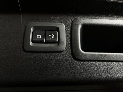 Used 2023 MAZDA CX-50 AWD 2.5 Turbo w/ Cargo Package image 31