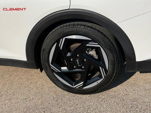 Used 2025 Kia K4 EX FWD image 4