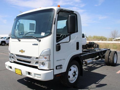 New 2025 Chevrolet Low Cab Forward RWD image 1