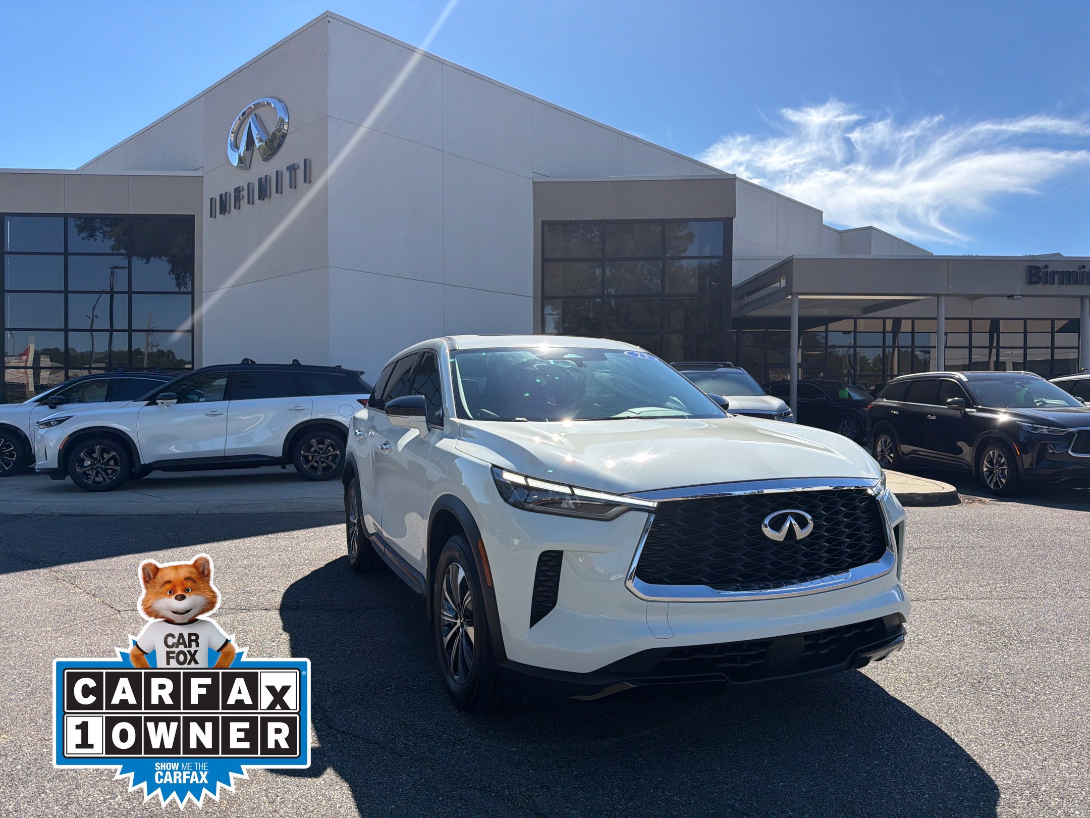 Certified 2023 INFINITI QX60 Pure AWD/4WD image 1