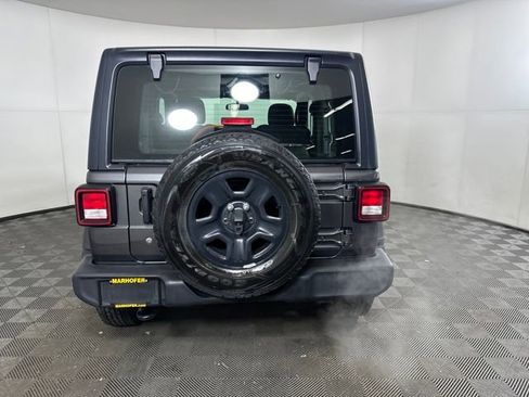Used 2021 Jeep Wrangler Sport image 4