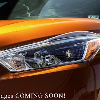 Used 2012 Ford Mustang GT Premium w/ Electronics Pkg RWD image 30