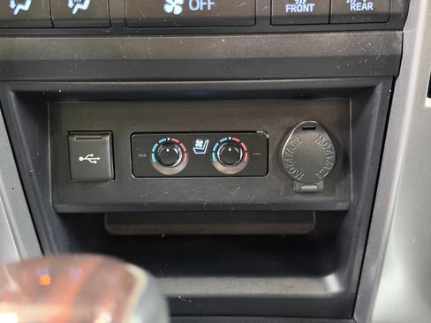Used 2020 Toyota 4Runner Limited AWD/4WD image 55
