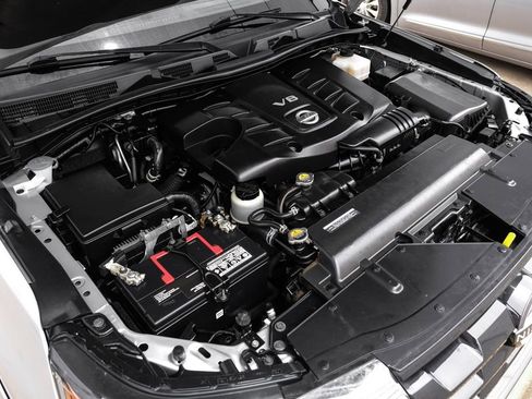 Used 2021 Nissan Armada SV AWD/4WD image 54