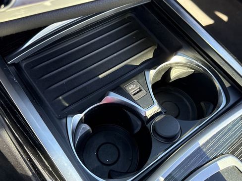 Used 2022 BMW 740i 740i w/ M Sport Package image 9