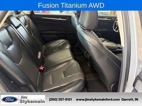Used 2020 Ford Fusion Titanium AWD/4WD image 37