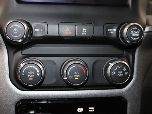 Used 2024 RAM 2500 Tradesman w/ Bed Utility Group image 32