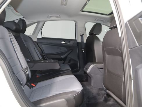 Used 2025 Volkswagen Jetta SEL FWD image 14