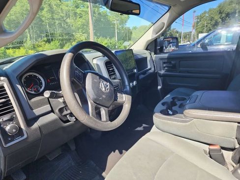 Used 2015 RAM 1500 Express AWD/4WD image 3