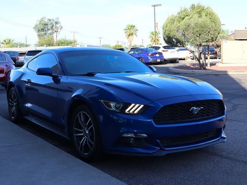 Used 2017 Ford Mustang Premium RWD image 14