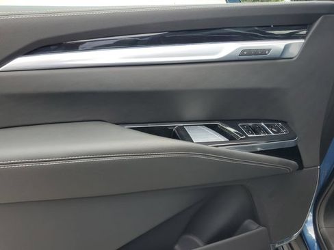Certified 2026 Cadillac Escalade Sport w/ LPO, ONYX Package RWD image 23