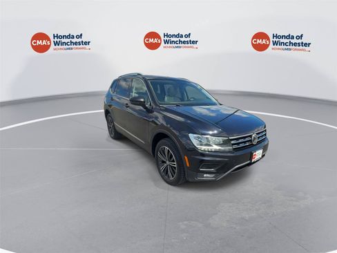Used 2018 Volkswagen Tiguan SEL AWD/4WD image 5