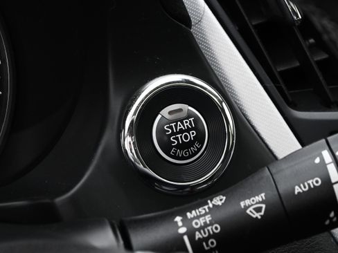 Used 2021 INFINITI Q50 Luxe image 21