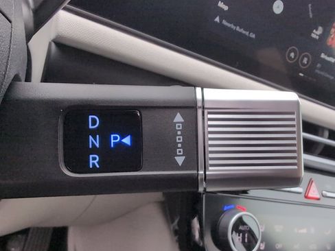 New 2026 Hyundai Tucson Limited image 15