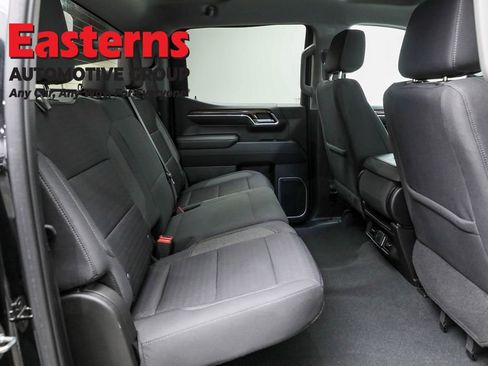 Used 2022 Chevrolet Silverado 1500 LT image 25