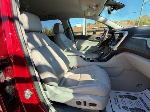 Used 2019 GMC Acadia SLT image 19