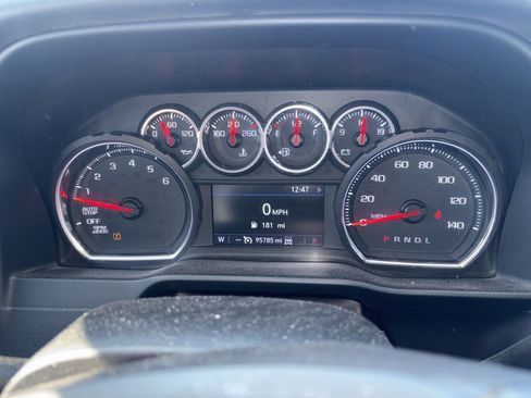 Used 2019 Chevrolet Silverado 1500 LT w/ All-Star Edition image 18