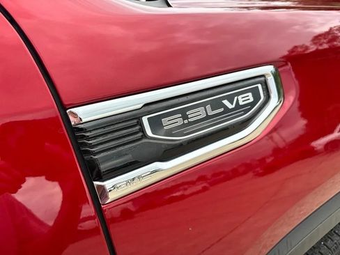 Used 2021 GMC Sierra 1500 SLT w/ SLT Premium Plus Package AWD/4WD image 12