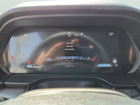 Used 2023 Jeep Grand Cherokee Limited AWD/4WD image 14