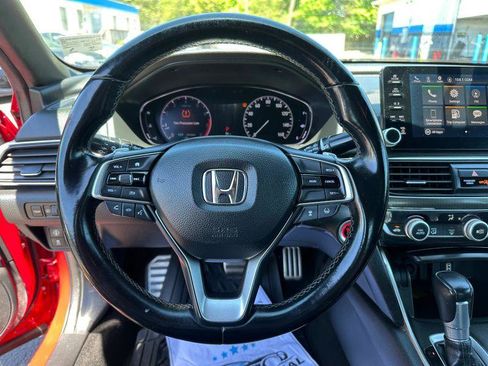 Used 2018 Honda Accord Sport image 16