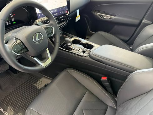 Used 2026 Lexus NX 450h+ AWD w/ Accessory Package (2T) image 11