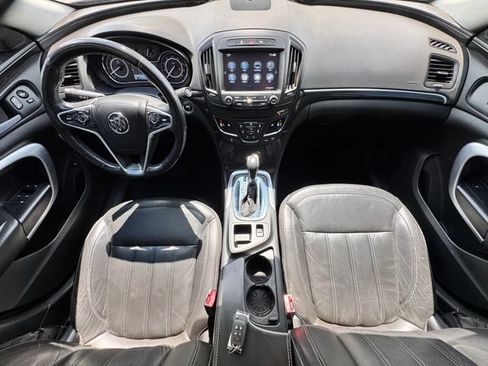 Used 2016 Buick Regal Premium FWD image 2