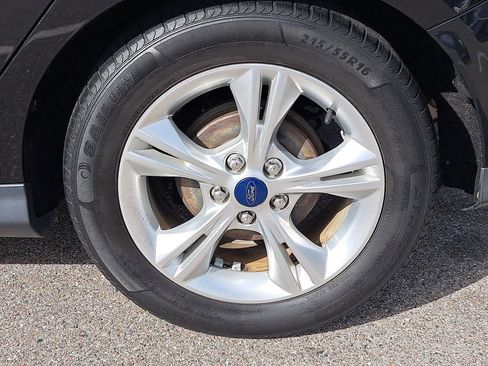 Used 2014 Ford Focus SE image 5