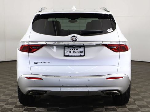 Used 2023 Buick Enclave Essence w/ Experience Buick Package AWD/4WD image 14