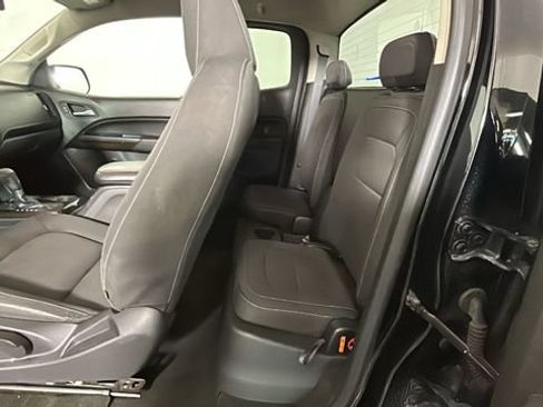 Used 2015 GMC Canyon SLE w/ SLE Convenience Package AWD/4WD image 25