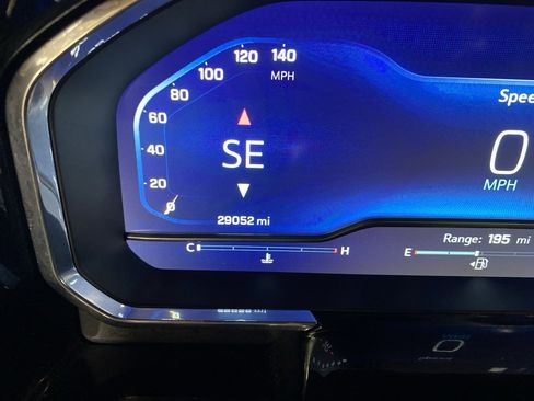 Used 2023 Chevrolet Silverado 1500 LT image 28