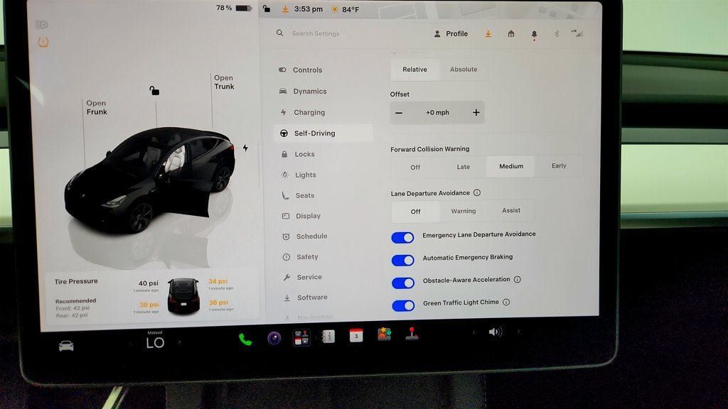 Used 2025 Tesla Model Y Long Range AWD/4WD image 20