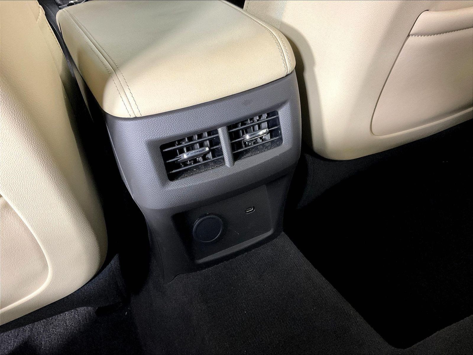 Used 2023 Cadillac CT5 Luxury w/ Sun And Sound Package AWD/4WD image 10