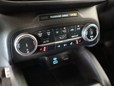 Used 2023 Ford Escape ST-Line image 7