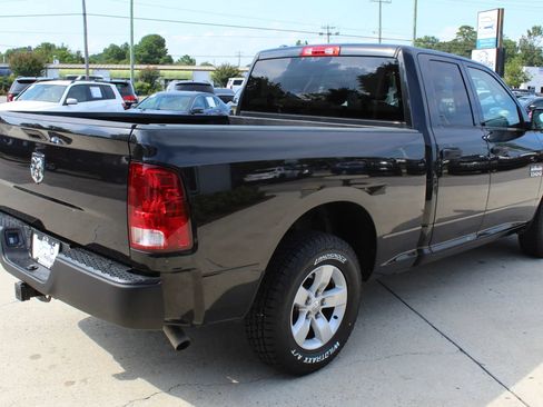Used 2018 RAM 1500 Express RWD image 5