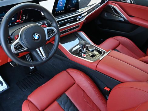 Used 2026 BMW X6 M Competition w/ Executive Package image 15