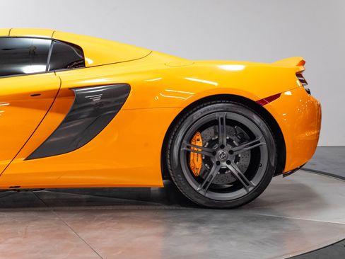 Used 2015 McLaren 650S Spider RWD image 54