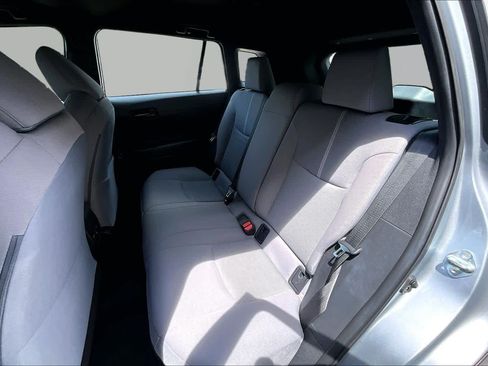Used 2023 Toyota Corolla Cross AWD Hybrid image 21