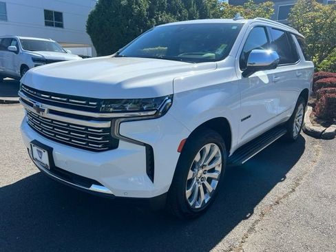 Used 2021 Chevrolet Tahoe Premier AWD/4WD image 3