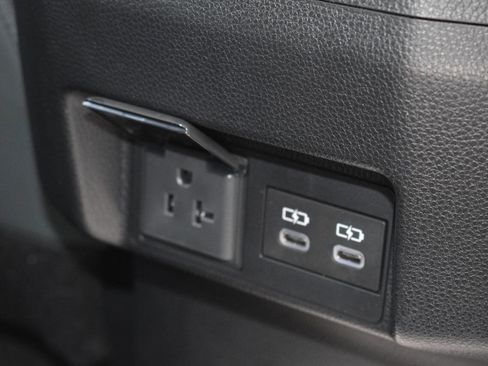 Used 2024 Toyota Tacoma Trailhunter HV 4x4 4dr Double image 98