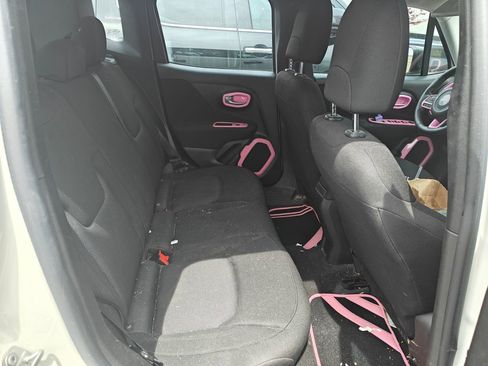 Used 2020 Jeep Renegade Sport image 9