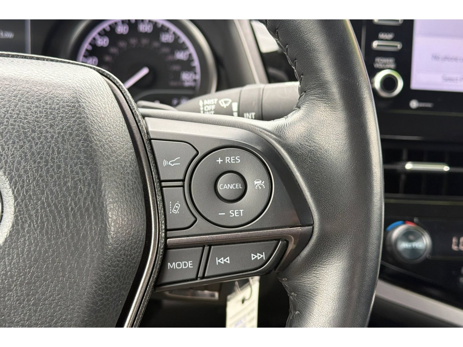 Certified 2024 Toyota Camry SE FWD image 25