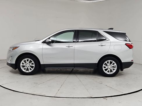 Used 2018 Chevrolet Equinox LT FWD image 3