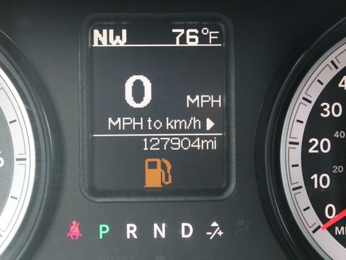 Used 2015 RAM 1500 Express AWD/4WD image 24