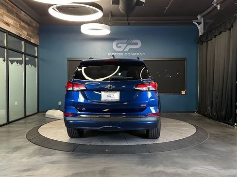 Used 2022 Chevrolet Equinox RS w/ Infotainment Package AWD/4WD image 4