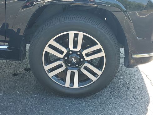 Certified 2020 Toyota 4Runner Limited AWD/4WD image 7