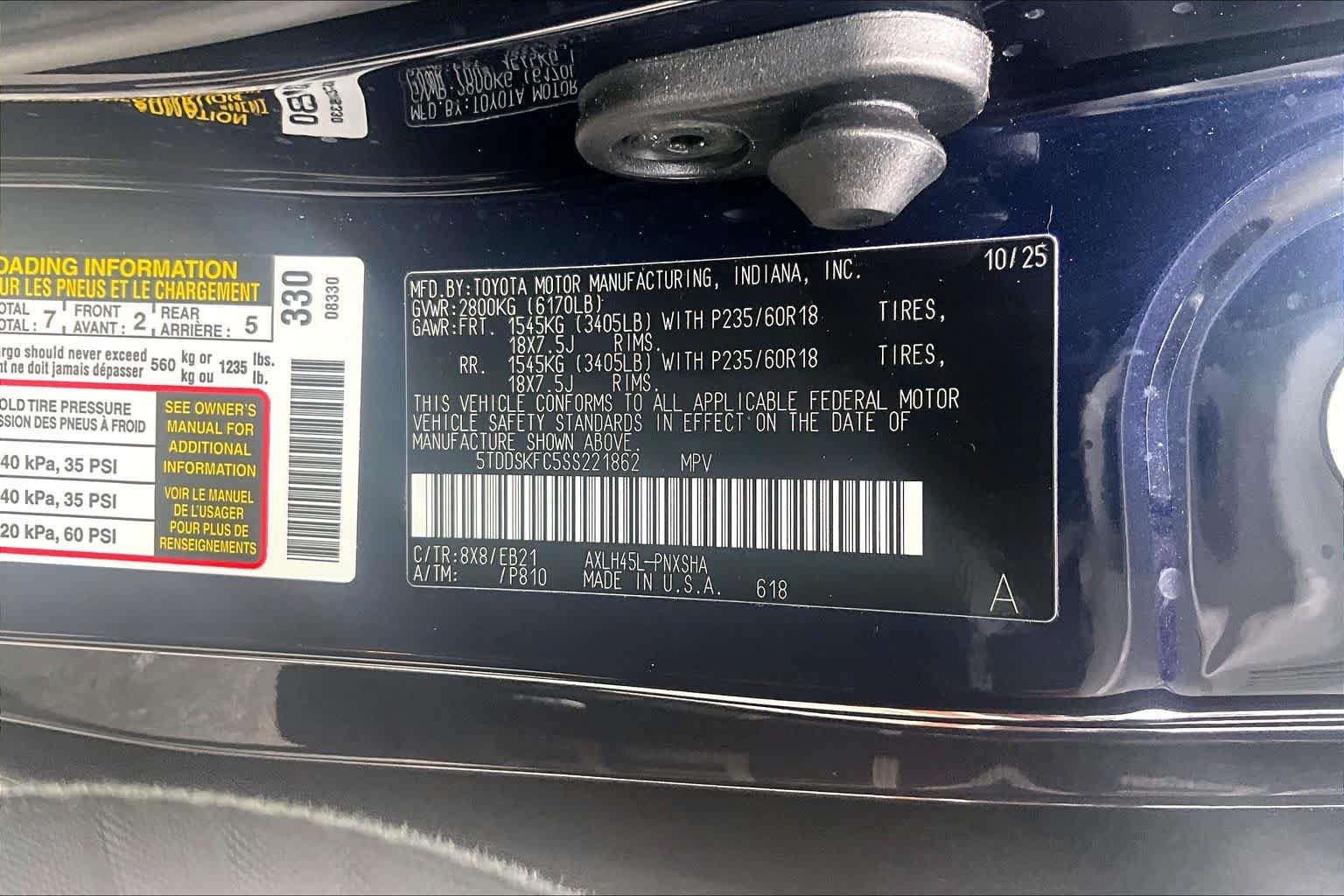 Used 2025 Toyota Sienna XSE w/ XSE Plus Package AWD/4WD image 37